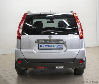 Фото NISSAN X-Trail II Рестайлинг с пробегом Фото NISSAN X-Trail II Рестайлинг с пробегом