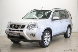 Фото NISSAN X-Trail II Рестайлинг с пробегом Фото NISSAN X-Trail II Рестайлинг с пробегом