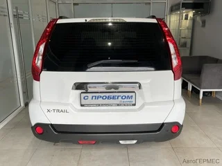 Фото NISSAN X-Trail II Рестайлинг с пробегом Фото NISSAN X-Trail II Рестайлинг с пробегом