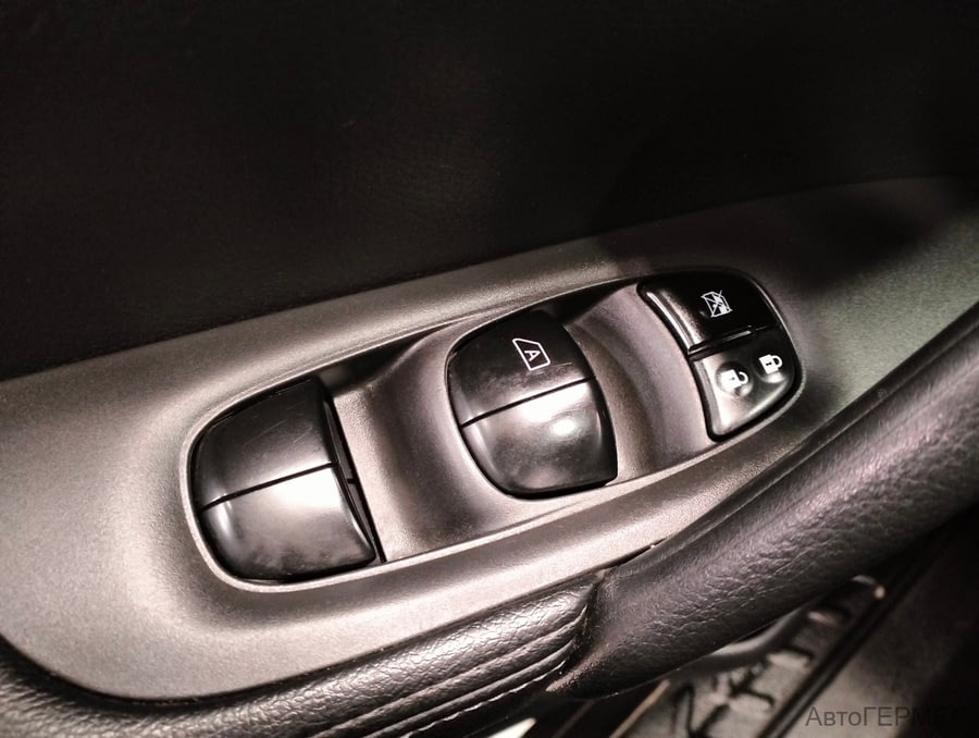 Фото NISSAN X-Trail III с пробегом | №11