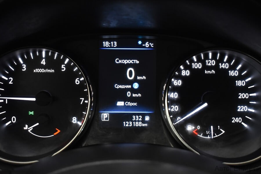 Фото NISSAN X-Trail III Рестайлинг с пробегом | №4