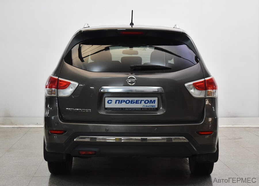 Фото NISSAN Pathfinder IV с пробегом | №3 Фото NISSAN Pathfinder IV с пробегом | №3