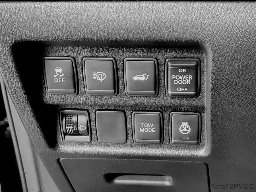 Фото NISSAN Pathfinder IV с пробегом | №8 Фото NISSAN Pathfinder IV с пробегом | №8