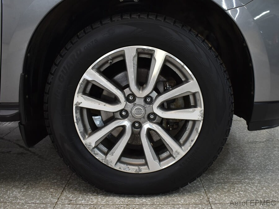 Фото NISSAN Pathfinder IV с пробегом | №20 Фото NISSAN Pathfinder IV с пробегом | №20