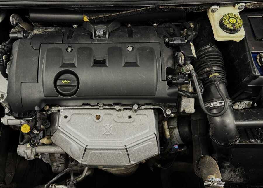 Фото PEUGEOT 308 I Рестайлинг с пробегом | №13 Фото PEUGEOT 308 I Рестайлинг с пробегом | №13