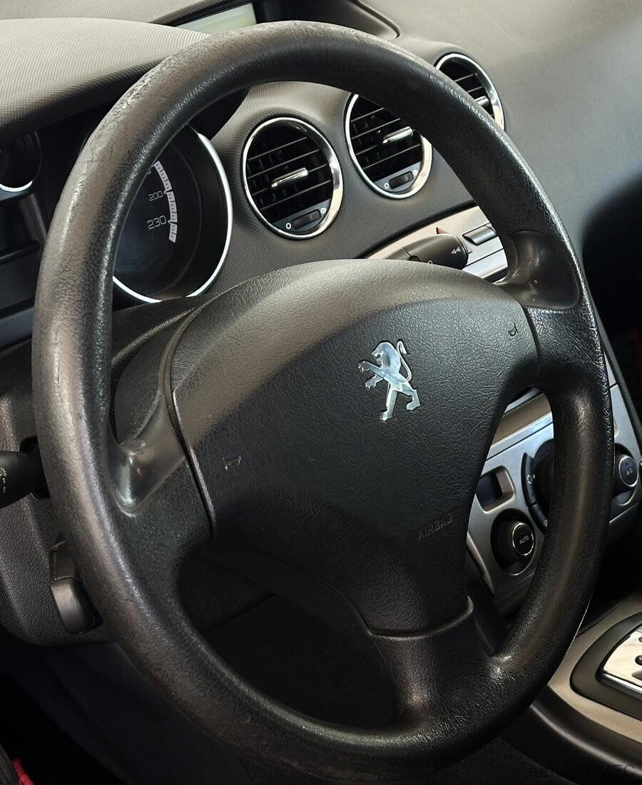 Фото PEUGEOT 308 I с пробегом | №11 Фото PEUGEOT 308 I с пробегом | №11