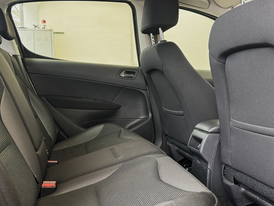 Фото PEUGEOT 308 I Рестайлинг с пробегом | №11