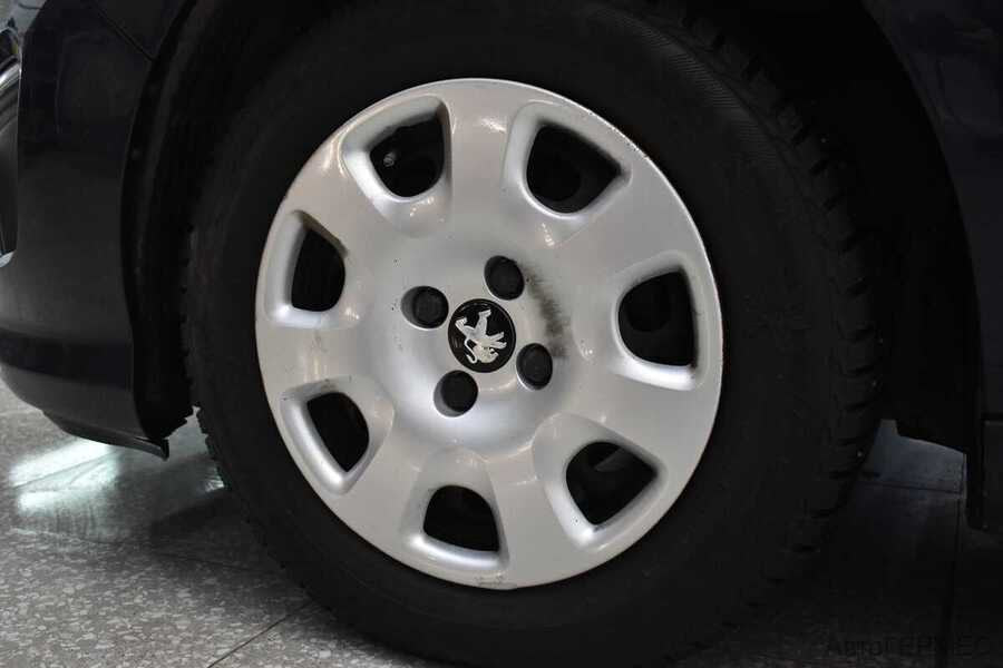 Фото PEUGEOT 308 I Рестайлинг с пробегом | №15