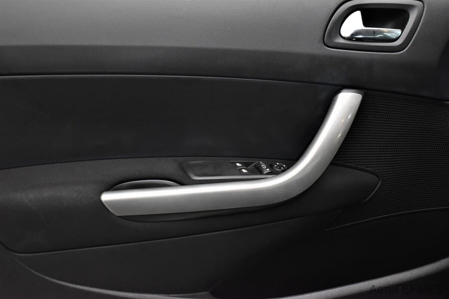 Фото PEUGEOT 308 I Рестайлинг с пробегом | №10