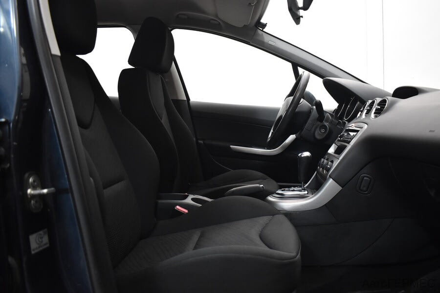 Фото PEUGEOT 308 I Рестайлинг с пробегом | №11