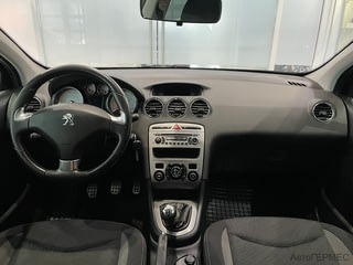 Фото PEUGEOT 408 I с пробегом