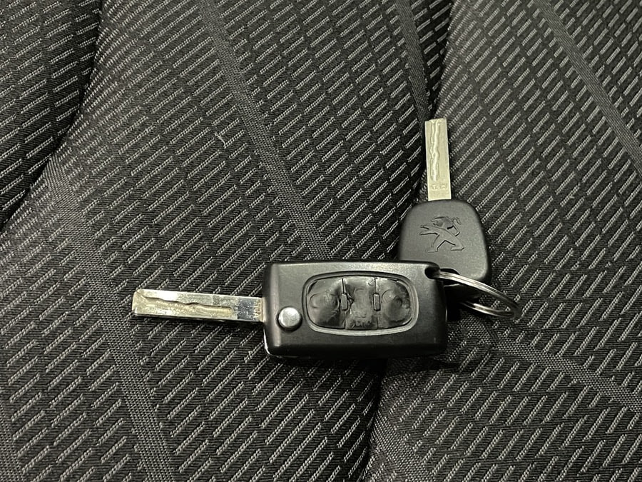 Фото PEUGEOT 408 I с пробегом | №19 Фото PEUGEOT 408 I с пробегом | №19