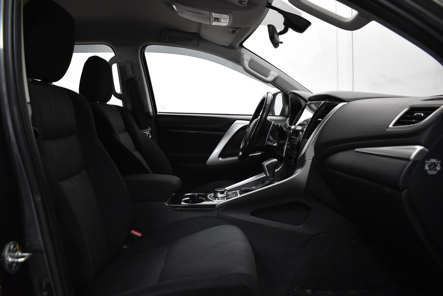 Фото MITSUBISHI Pajero Sport III с пробегом | №13