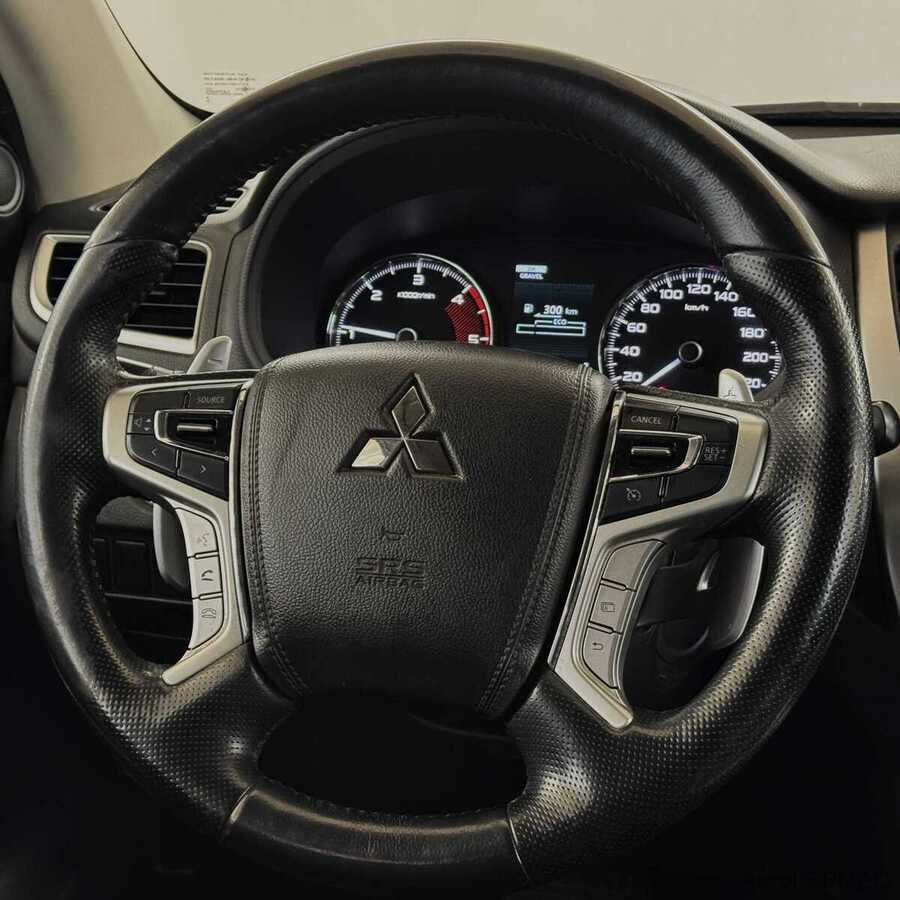 Фото MITSUBISHI Pajero Sport III с пробегом | №9