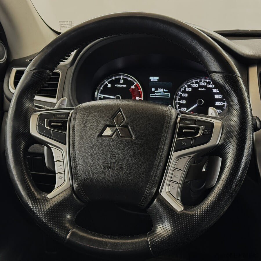 Фото MITSUBISHI Pajero Sport III с пробегом | №9