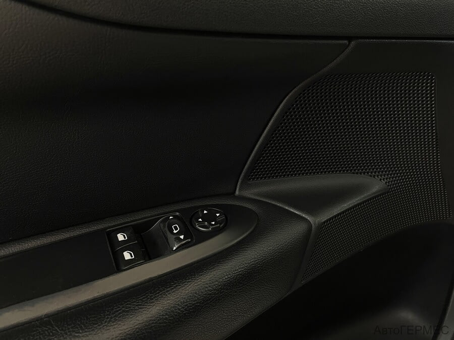 Фото CITROEN C4 II с пробегом | №8 Фото CITROEN C4 II с пробегом | №8