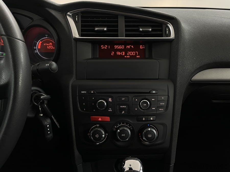 Фото CITROEN C4 II с пробегом | №7 Фото CITROEN C4 II с пробегом | №7