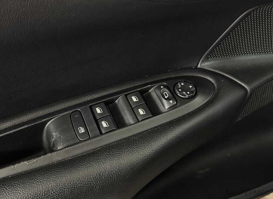 Фото CITROEN C4 II Рестайлинг с пробегом | №8