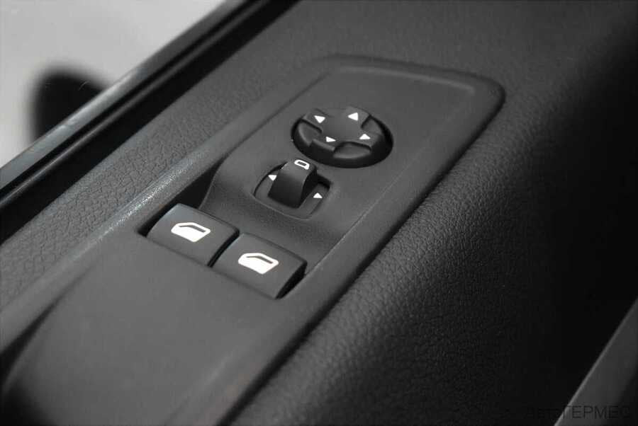 Фото PEUGEOT Traveller I с пробегом | №13 Фото PEUGEOT Traveller I с пробегом | №13