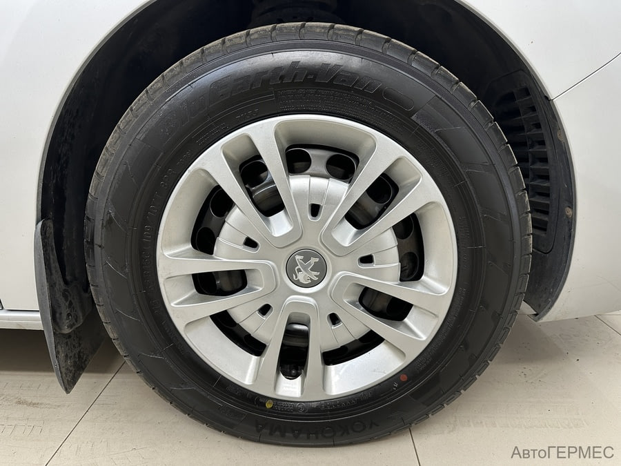 Фото PEUGEOT Traveller I с пробегом | №16 Фото PEUGEOT Traveller I с пробегом | №16