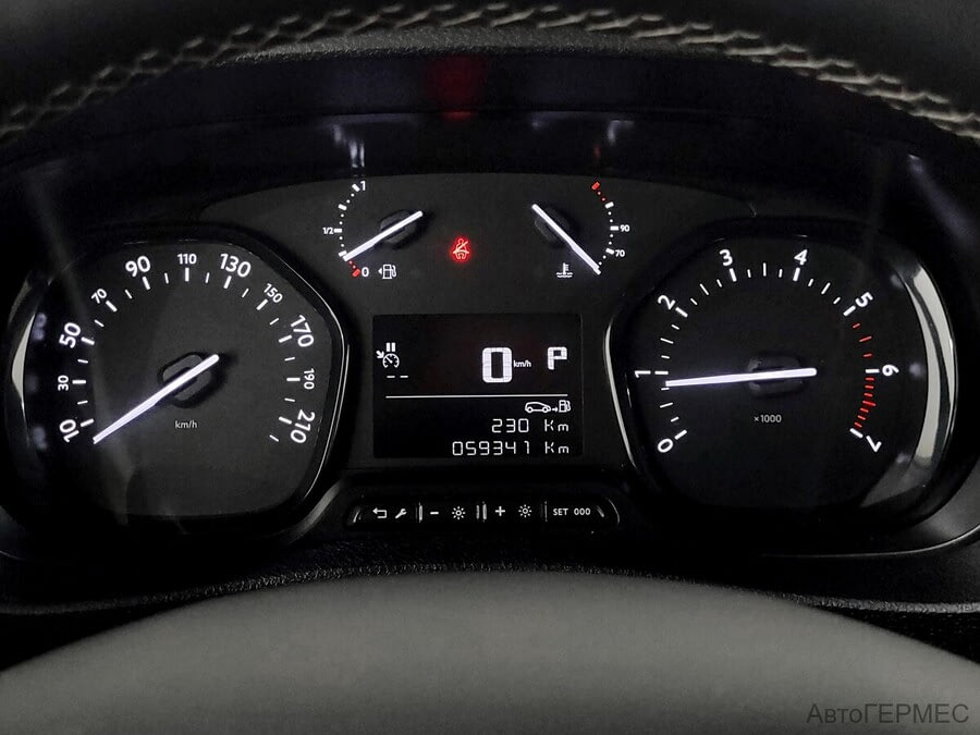Фото PEUGEOT Traveller I с пробегом | №6
