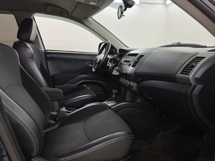 Фото CITROEN C-Crosser I с пробегом | №9 Фото CITROEN C-Crosser I с пробегом | №9