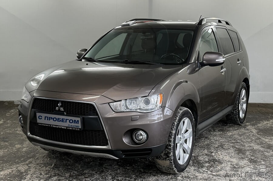 Фото MITSUBISHI Outlander II Рестайлинг с пробегом | №1 Фото MITSUBISHI Outlander II Рестайлинг с пробегом | №1