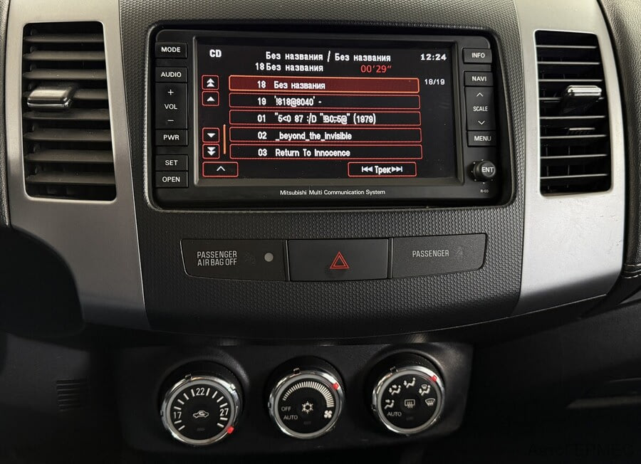 Фото MITSUBISHI Outlander II Рестайлинг с пробегом | №7 Фото MITSUBISHI Outlander II Рестайлинг с пробегом | №7