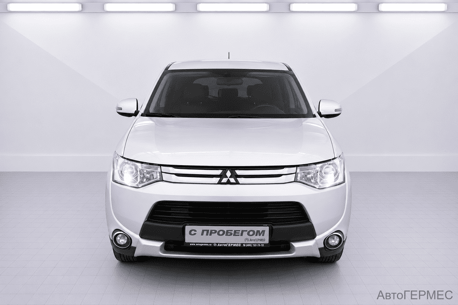 Фото MITSUBISHI Outlander III Рестайлинг с пробегом | №2 Фото MITSUBISHI Outlander III Рестайлинг с пробегом | №2