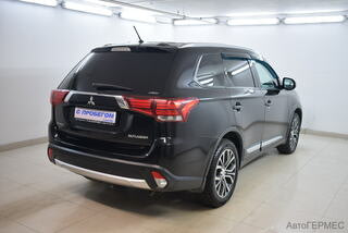 Фото MITSUBISHI Outlander III Рестайлинг 2 с пробегом