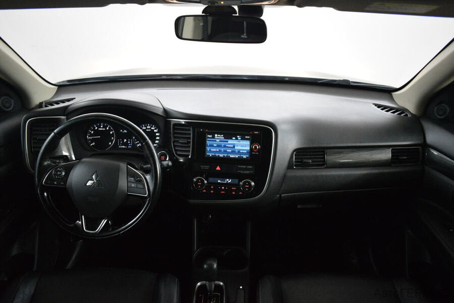 Фото MITSUBISHI Outlander III Рестайлинг 2 с пробегом | №5 Фото MITSUBISHI Outlander III Рестайлинг 2 с пробегом | №5