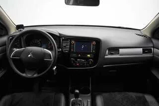 Фото MITSUBISHI Outlander III Рестайлинг 2 с пробегом Фото MITSUBISHI Outlander III Рестайлинг 2 с пробегом