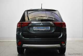 Фото MITSUBISHI Outlander III Рестайлинг 2 с пробегом Фото MITSUBISHI Outlander III Рестайлинг 2 с пробегом