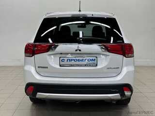 Фото MITSUBISHI Outlander III Рестайлинг 2 с пробегом