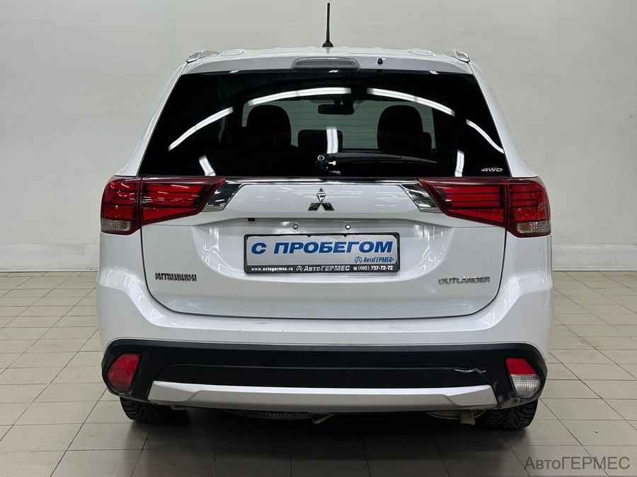 Фото MITSUBISHI Outlander III Рестайлинг 2 с пробегом | №3