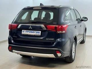 Фото MITSUBISHI Outlander III Рестайлинг 2 с пробегом Фото MITSUBISHI Outlander III Рестайлинг 2 с пробегом