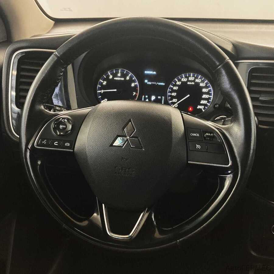 Фото MITSUBISHI Outlander III Рестайлинг 2 с пробегом | №9