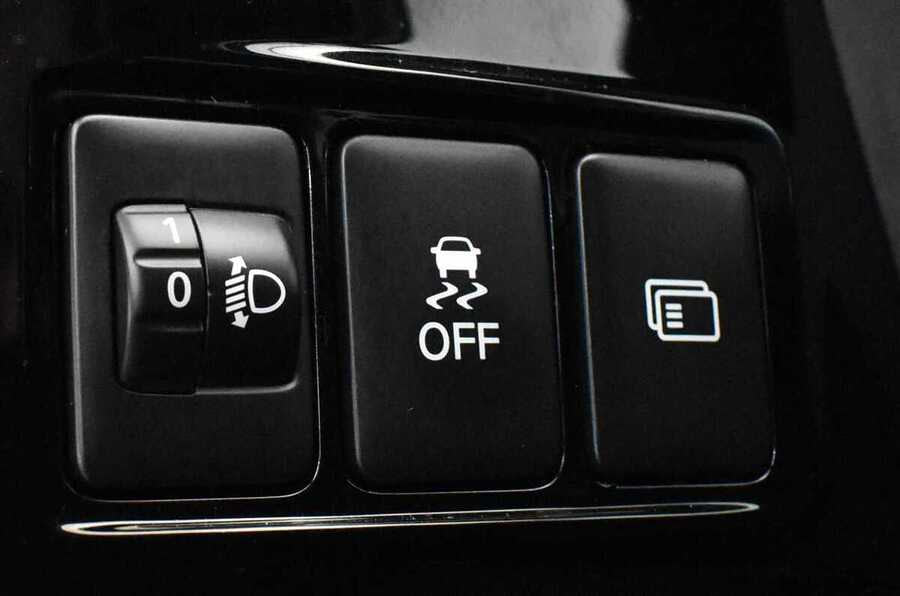 Фото MITSUBISHI Outlander III Рестайлинг 2 с пробегом | №9