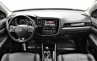 Фото MITSUBISHI Outlander III Рестайлинг 2 с пробегом