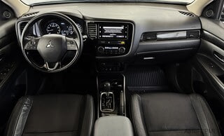 Фото MITSUBISHI Outlander III Рестайлинг 2 с пробегом