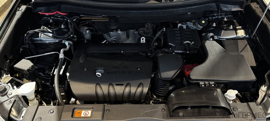 Фото MITSUBISHI Outlander III Рестайлинг 2 с пробегом | №17