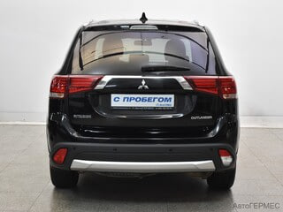 Фото MITSUBISHI Outlander III Рестайлинг 2 с пробегом Фото MITSUBISHI Outlander III Рестайлинг 2 с пробегом
