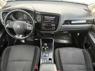 Фото MITSUBISHI Outlander III Рестайлинг 3 с пробегом