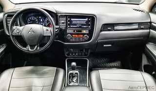Фото MITSUBISHI Outlander III Рестайлинг 3 с пробегом