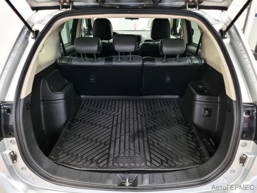 Фото MITSUBISHI Outlander III Рестайлинг 3 с пробегом | №13