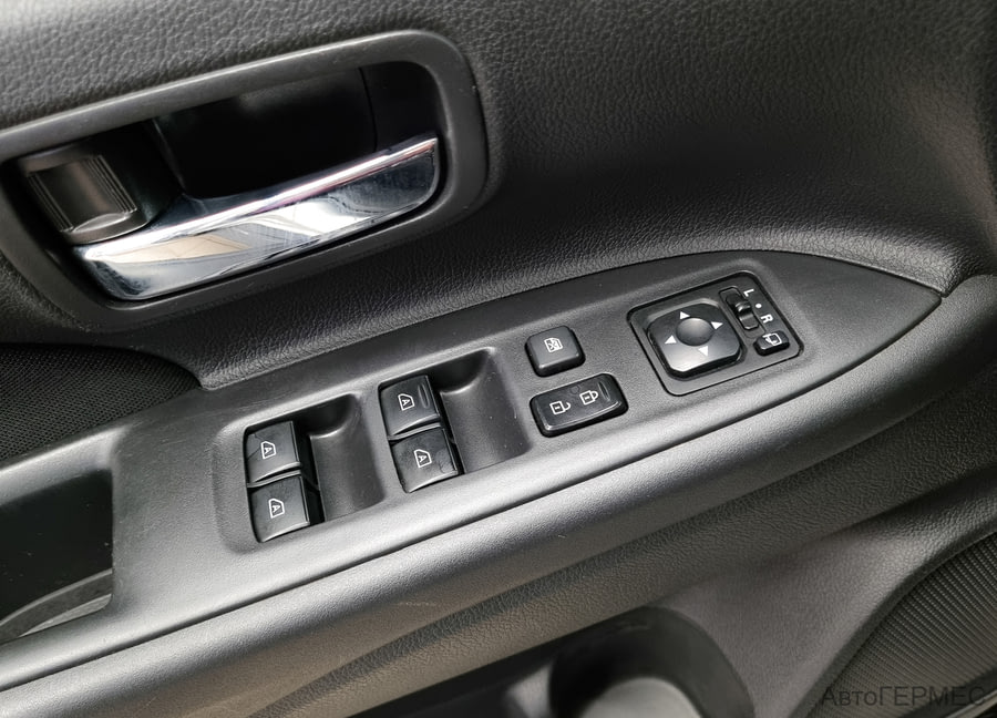 Фото MITSUBISHI Outlander III Рестайлинг 3 с пробегом | №9