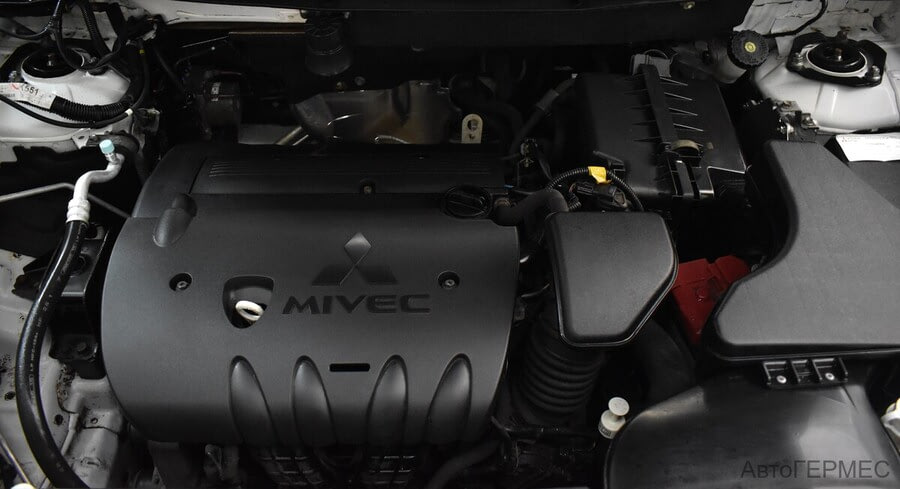 Фото MITSUBISHI Outlander III Рестайлинг 3 с пробегом | №19