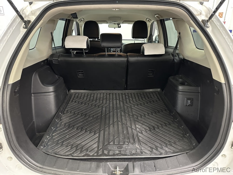 Фото MITSUBISHI Outlander III Рестайлинг 3 с пробегом | №15