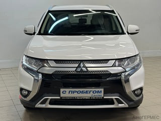 Фото MITSUBISHI Outlander III Рестайлинг 3 с пробегом