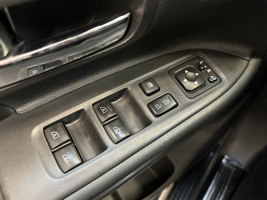 Фото MITSUBISHI Outlander III Рестайлинг 3 с пробегом | №12